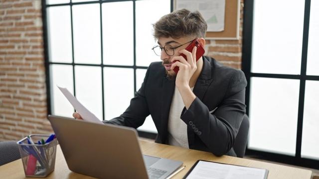 How to Cold Call for Business: Steps and Tips to Get Started