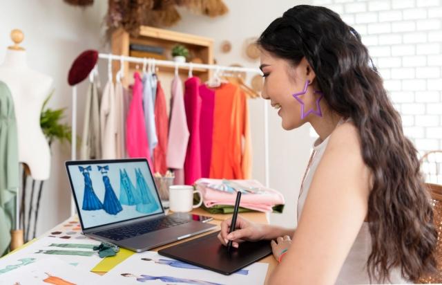 Why WooCommerce Is Ideal for Multi-Vendor Marketplaces cover picture