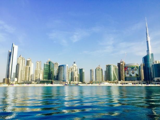 Investing in the UAE: New regulations for Golden Visas, Green Visas, job visas, and entry permits cover picture