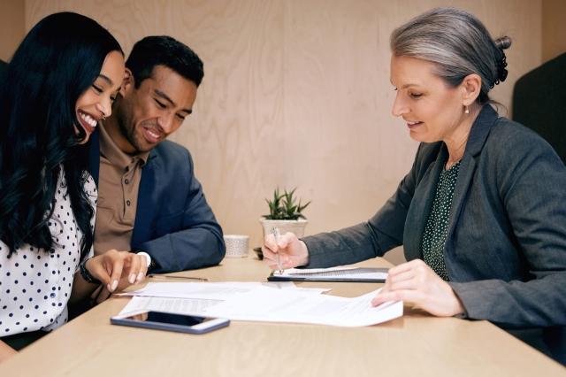7 Factors an Insurance Agency Says Impact Home Insurance Premiums cover picture