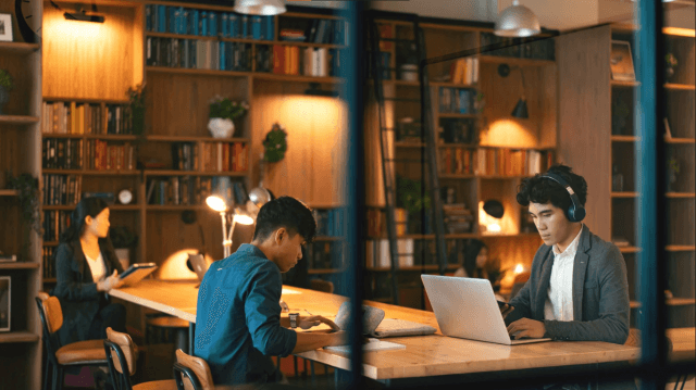 How Co-Working Spaces Support Mental Well-Being and Alleviate Work Stress cover picture