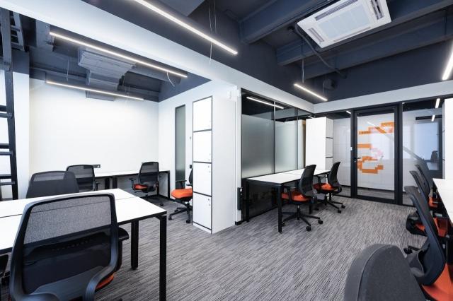The Importance of Ergonomic Chairs in Modern Workspaces cover picture