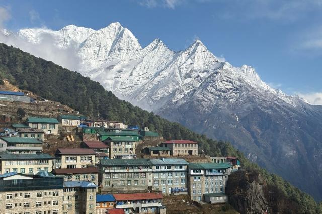 Everest Base Camp Trek with Helicopter Return for Beginners: Is It Suitable? cover picture