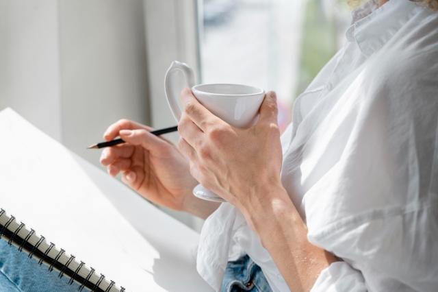 The Power of Reflection: A Guide to Daily Journaling for Personal Growth cover picture