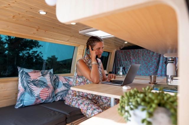 Sustainable Glamping Pods: Eco-Friendly Features to Look For cover picture