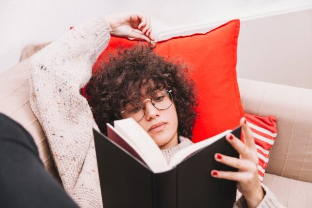 The joy of slow reading: How unplugging with a book can boost mindfulness cover picture