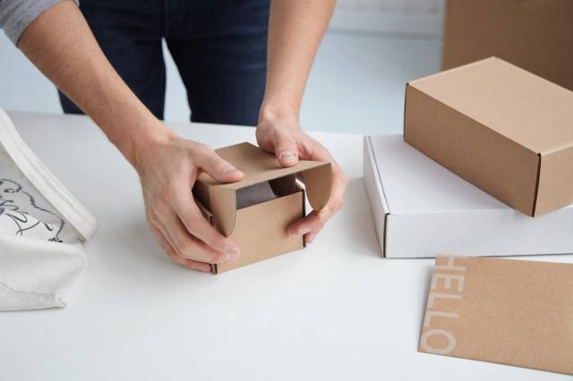 Why the 10x10x10 Corrugated Cardboard Box is Perfect for Your Shipping Needs cover picture