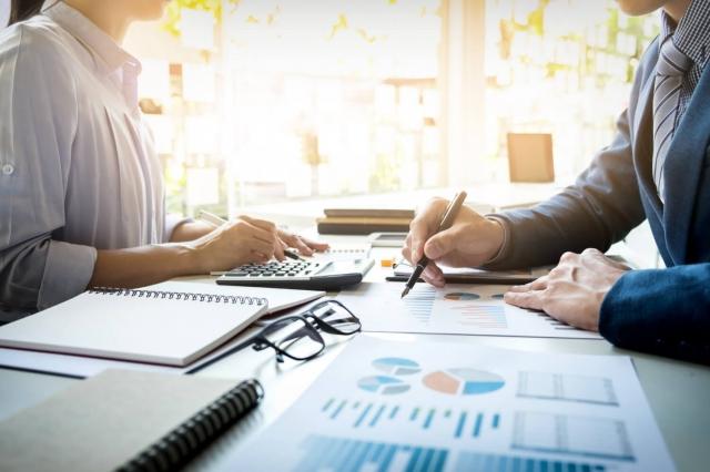 Tax-Saving Tips That Every Business Should Follow cover picture
