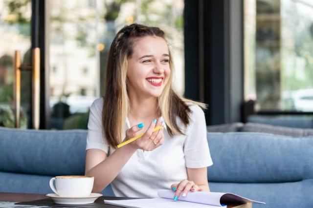 Daily Dental Habits That Work: Simple Routines for a Healthier Smile cover picture