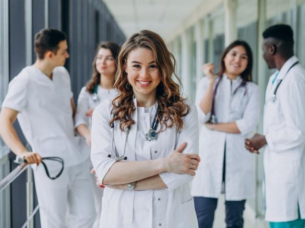 How Does Healthcare Staffing Work Efficiently in Clinics and Hospitals? cover picture