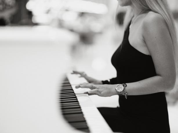 Rhythms of History: The Evolution of Classical Piano cover picture