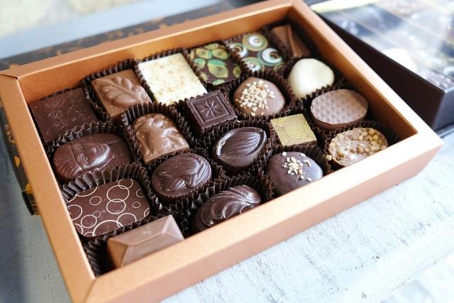 Indulge in the Art of Handmade Chocolate Truffles cover picture
