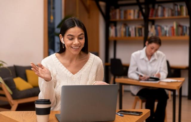 How Digital Marketing Helps Teachers Find Jobs Around the World cover picture