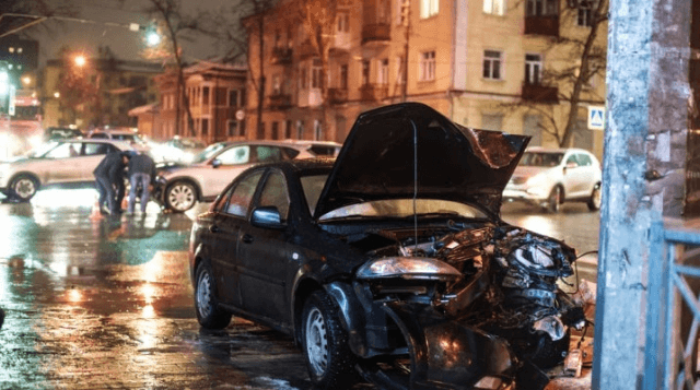 Get the Legal Support You Need After a Car or Drunk Driving Accident in Los Angeles cover picture