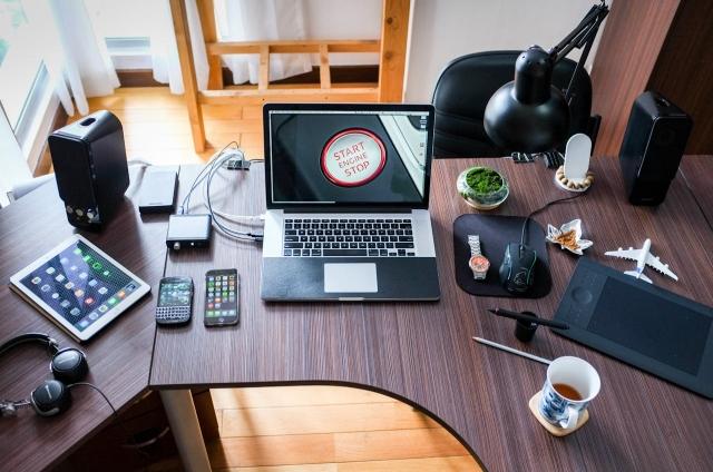 How Businesses Keep Track of Spending Without Losing Their Minds? cover picture