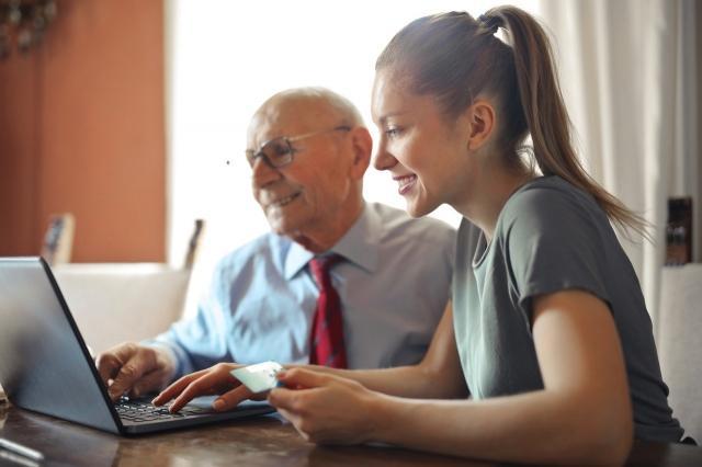 Everything You Need to Know About Self-Service Returns cover picture