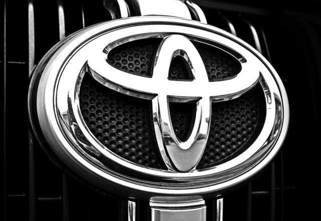 Connect Google Maps to Your Toyota Navigation [A Comprehensive Guide] cover picture