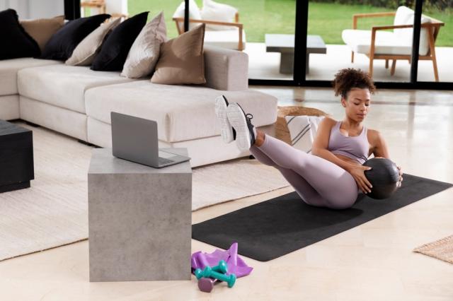 How to Build Your Ideal Home Gym Without Breaking the Bank cover picture