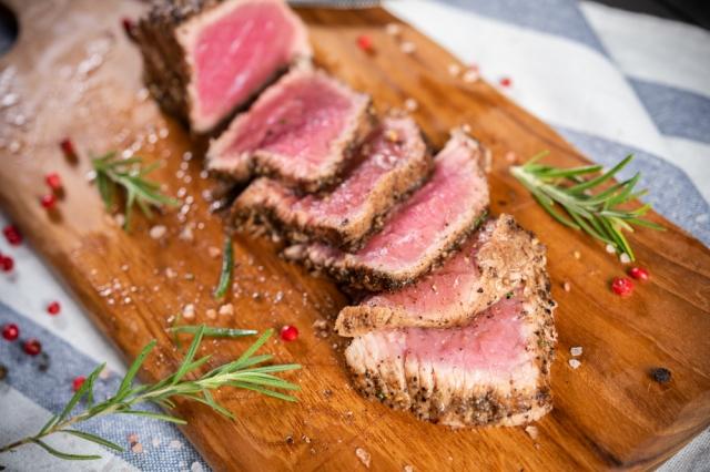 Ultimate Guide to Types of Steak Cuts: Find Your Favorite cover picture