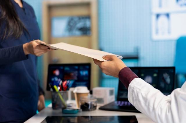 Resilient Clinical Logistics: Adapting to Emergency Scenarios cover picture