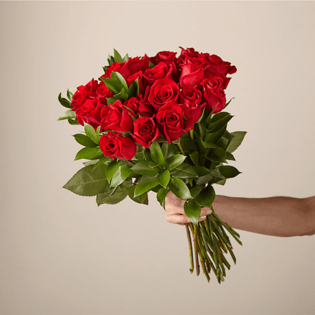 How to Surprise Your Loved Ones with Welcome Home Flowers cover picture