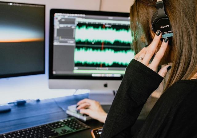 Why Audio to Text Conversion Is the Most Effective Way to Process Audio Files cover picture