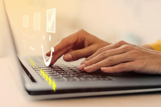 Transforming Online Reviews into a Winning Employer Branding Strategy cover picture