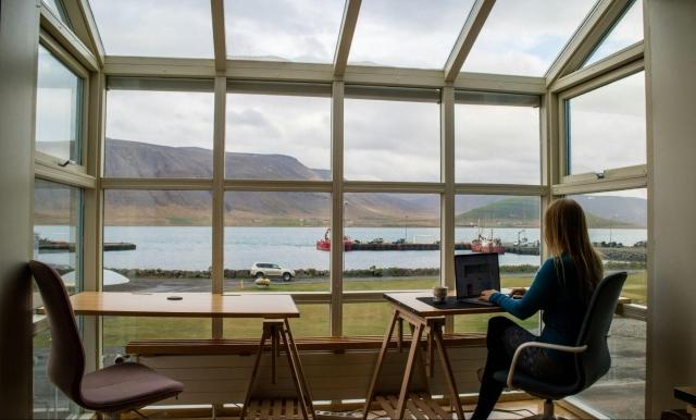 Transition Rituals For The Home-Office Era: Marking Boundaries Between Work, Rest & Life cover picture