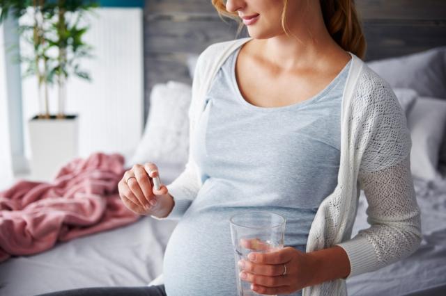 How Pregnancy Affects Oral Health: Essential Dental Care Tips for Expecting Mothers cover picture