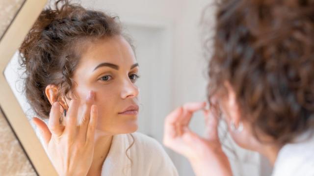 How to Restore Radiance to Dull, Uneven Skin cover picture