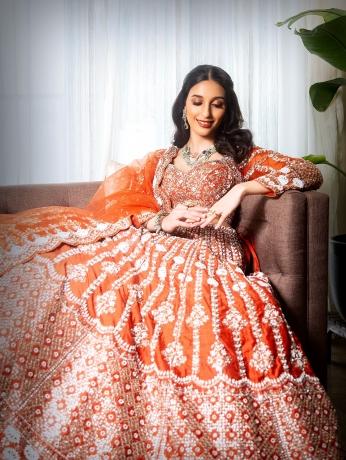 Turn Heads on Your Wedding Day with Pune’s Best Makeup Artist – Poonam Lalwani cover picture