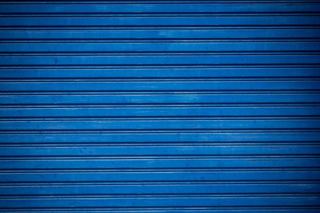 Here’s Why You Should Buy a Smart Garage Door  cover picture