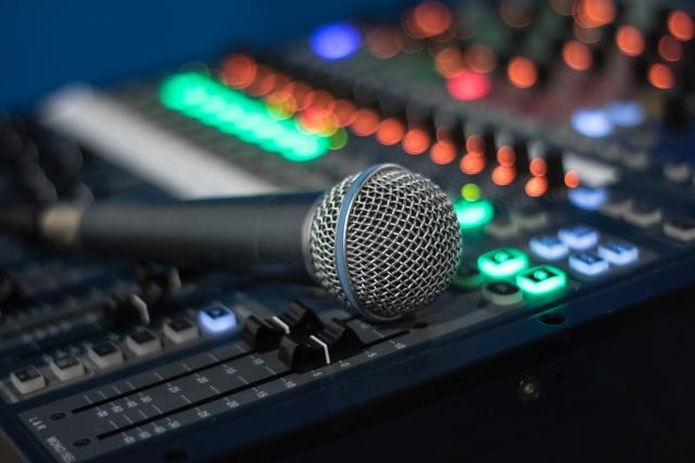 5 Remarkable Professional Audio Tools to Enhance Your Workspace cover picture