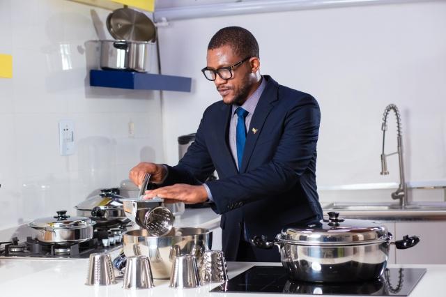 3 Kitchen Gadgets for Those Who Hate to Cook cover picture