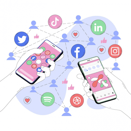 Marketers in 2022: 8 Must-Have Social Media Apps cover picture