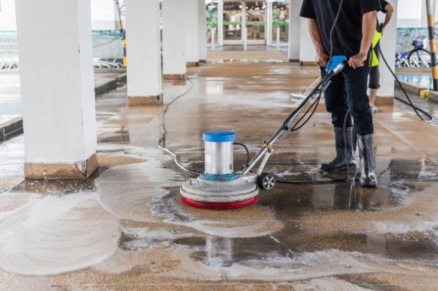Commercial Building Upkeep Tips cover picture