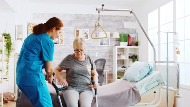 How To Choose A Long Term Care Facilities For A Loved One? cover picture
