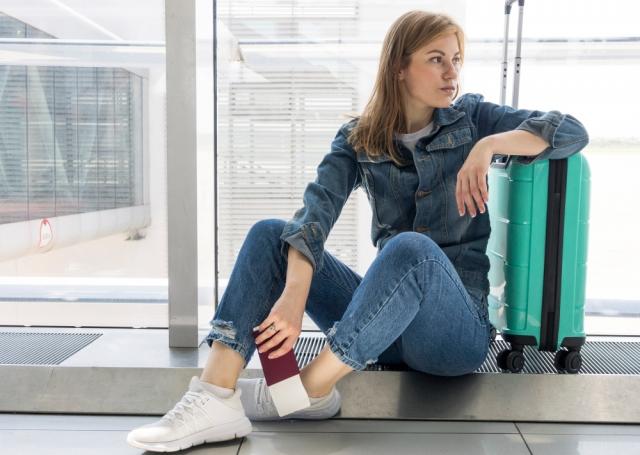 Essential Tips for Stress- Free Air Travel cover picture