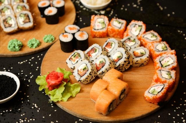 Savoring Japan: A Food Lover's Guide to Japanese Cuisine cover picture