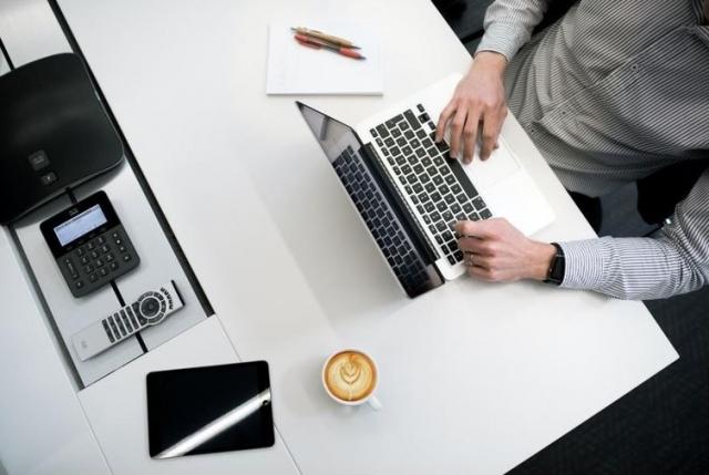 How To Become A Smarter Employer cover picture