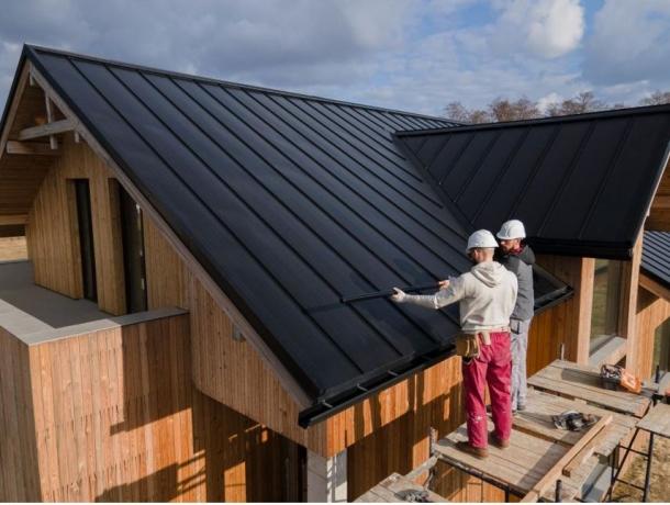 Why are Cool Roofs Popular In Los Angeles Roofing? cover picture