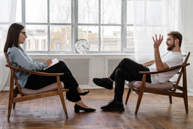 8 Psychological Benefits of Therapy cover picture