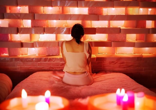 The Secret to Lung Health with Pink Salt Bricks and Salt Tiles cover picture