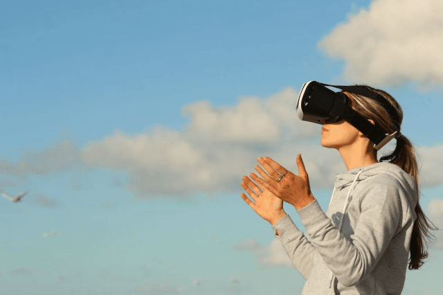 The Future of Technology: 5 Exciting Innovations in 2024 cover picture