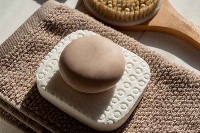 Tips to Choose the Best Soap Bar for Your Unique Skin Type cover picture