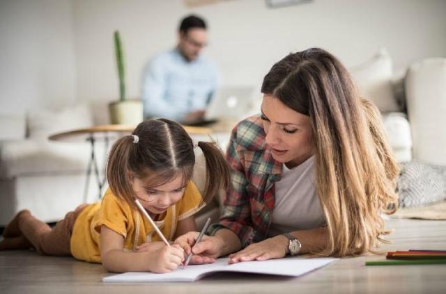 Top 3 Tips To Contribute To Your Children's School Success cover picture