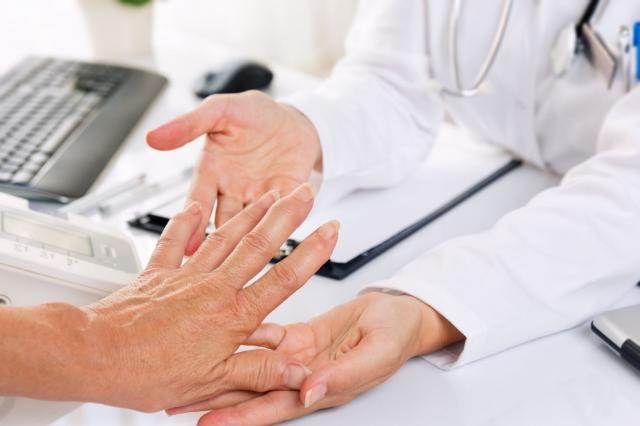 What sort of treatment for arthritis is recommended by orthopedic doctors? cover picture