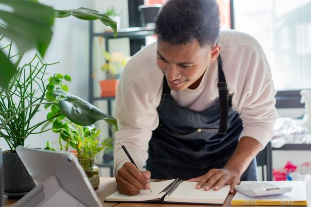 Why is SEO Important to Small Businesses?  cover picture