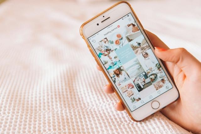 Influencer Marketing: The Ultimate Guide for Brands - Strategies and Tips for Success cover picture