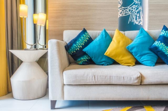 Refresh Your Home Decor with Trendy Cushion Covers: Styles and Tips cover picture